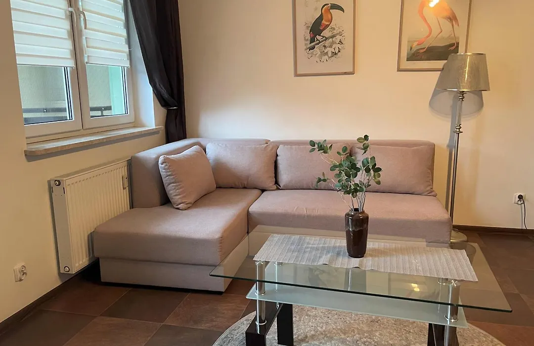 Al-Dom Apartamenty Poleska 4D, 600 m do plaży w spokojnej okolicy-1